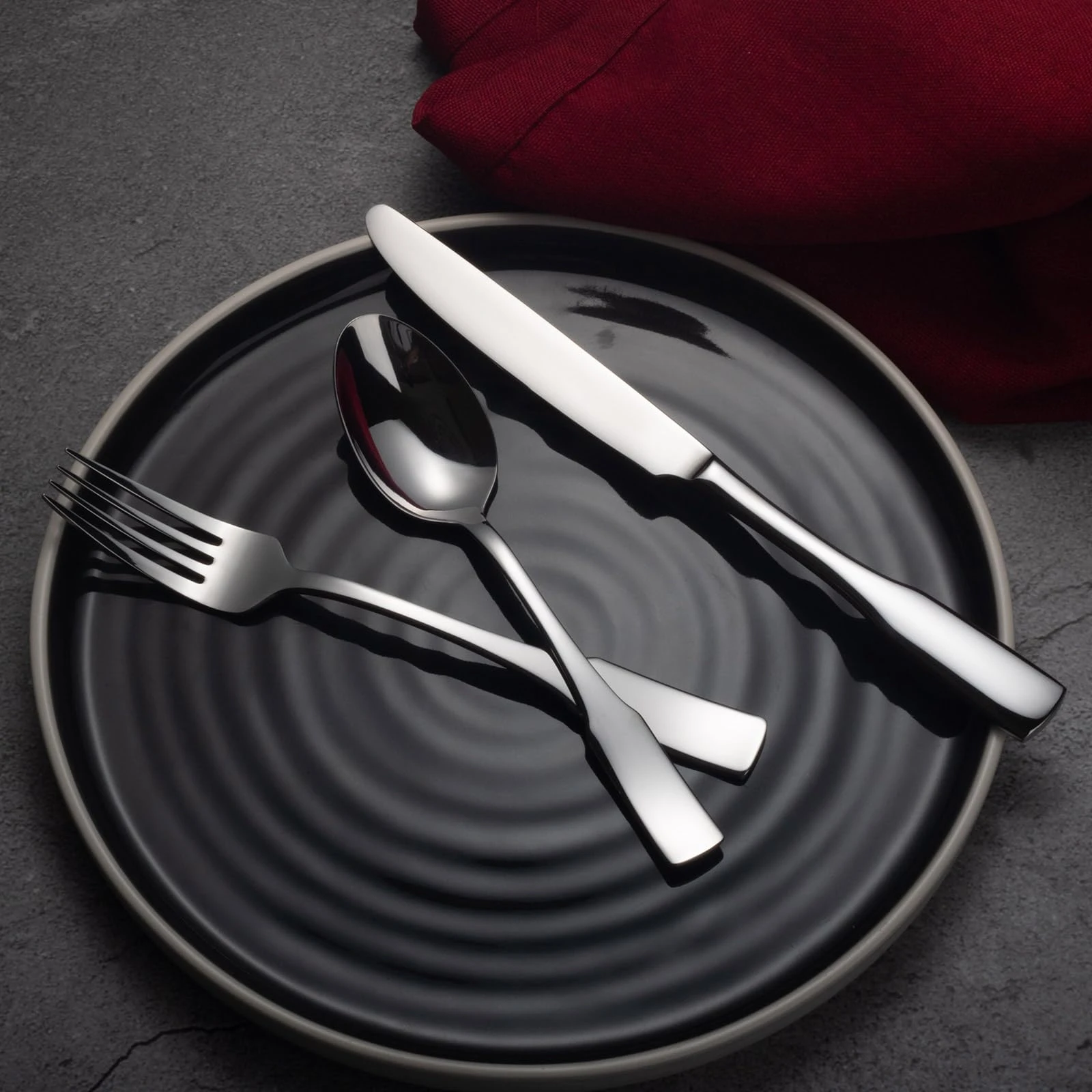 Alata Kate 40-Piece Silverware Set,Service for 8,Stainless Steel Flatware Set