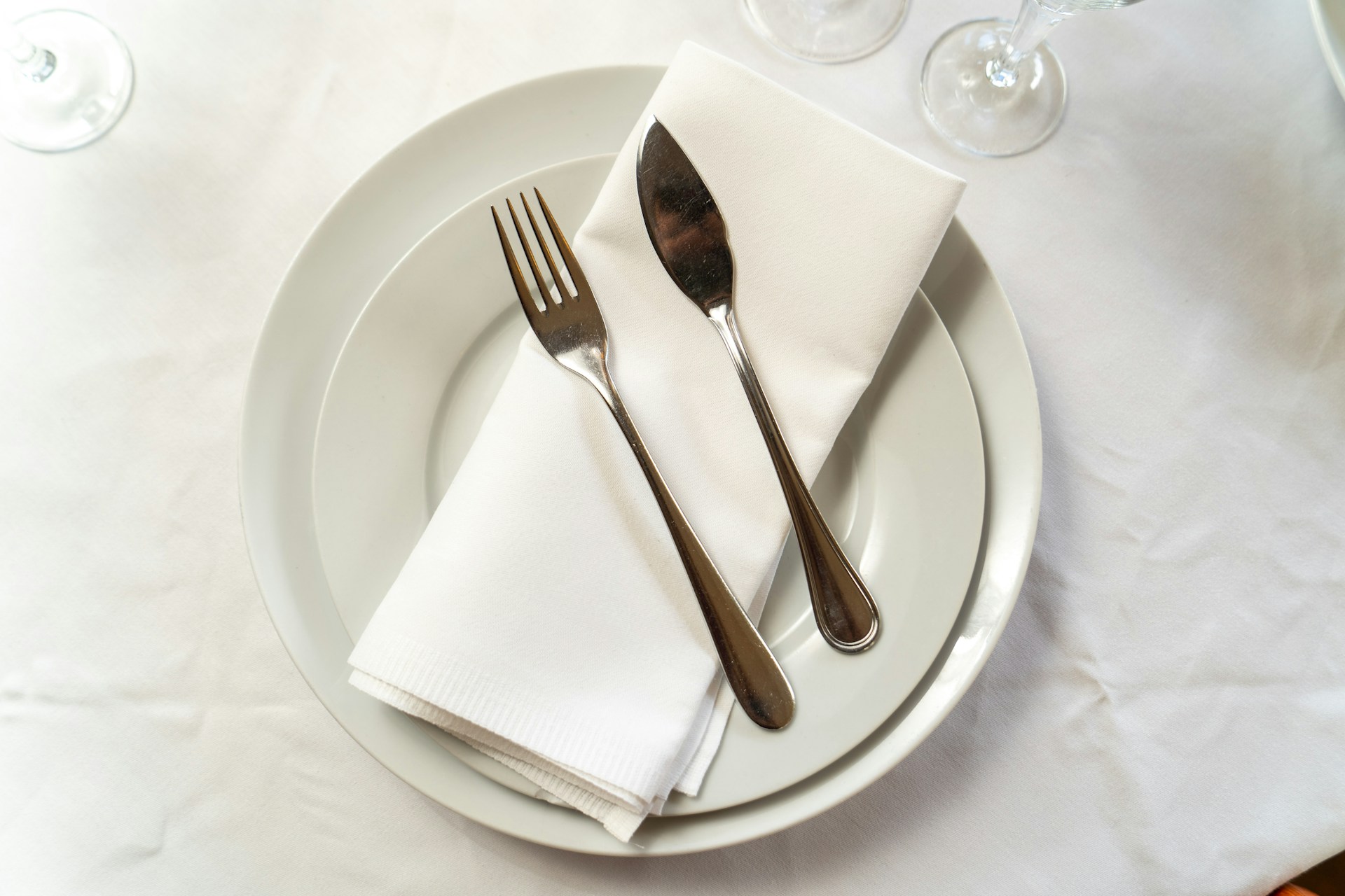 The Art of the Table: Why 18/10 Stainless Steel is the Gold Standard for Luxury Dining